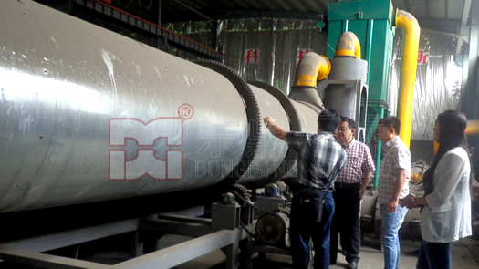 煤炭提質(zhì)實(shí)驗(yàn)現(xiàn)場(chǎng)